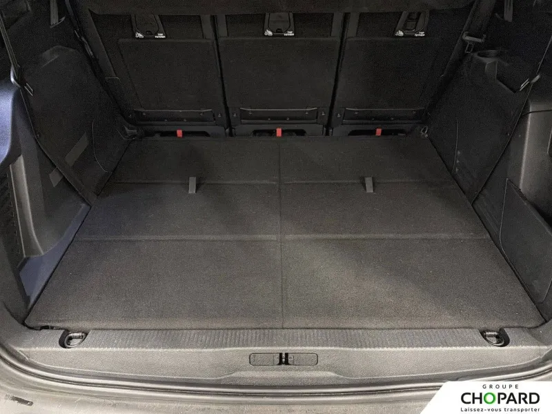 Image secondaire du véhicule 9