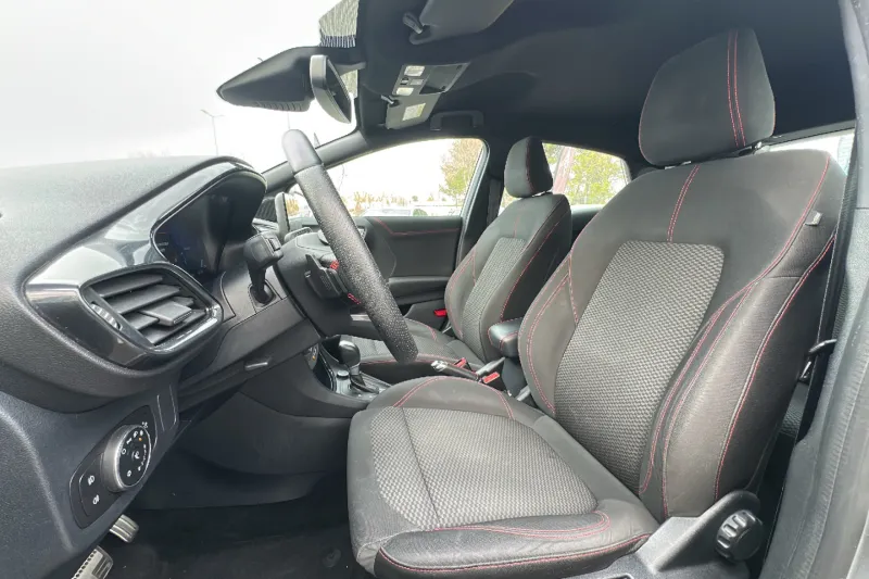 Image secondaire du véhicule 10