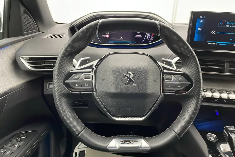 Image secondaire du véhicule 12