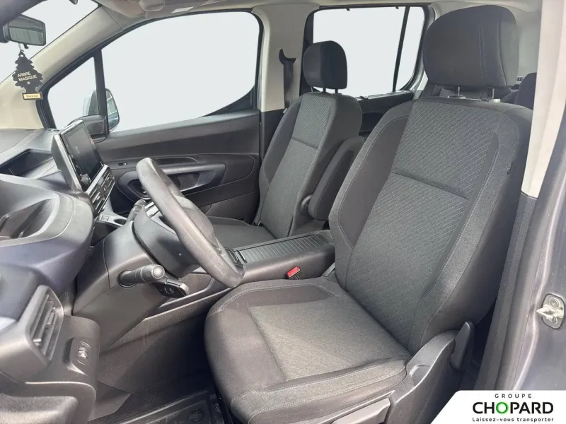 Image secondaire du véhicule 12