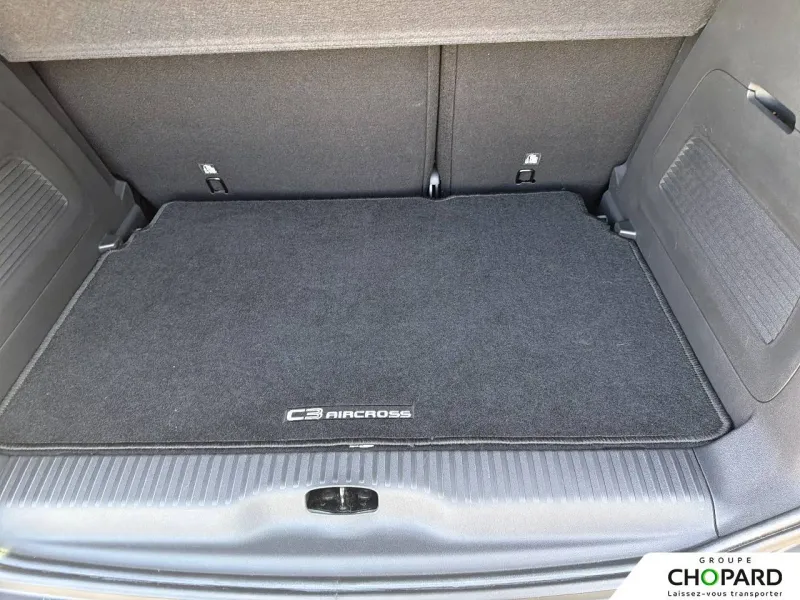 Image secondaire du véhicule 9