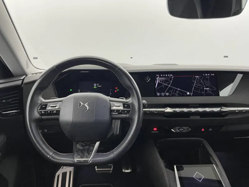 Image secondaire du véhicule 24