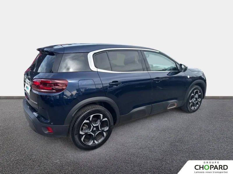 Image secondaire du véhicule 9