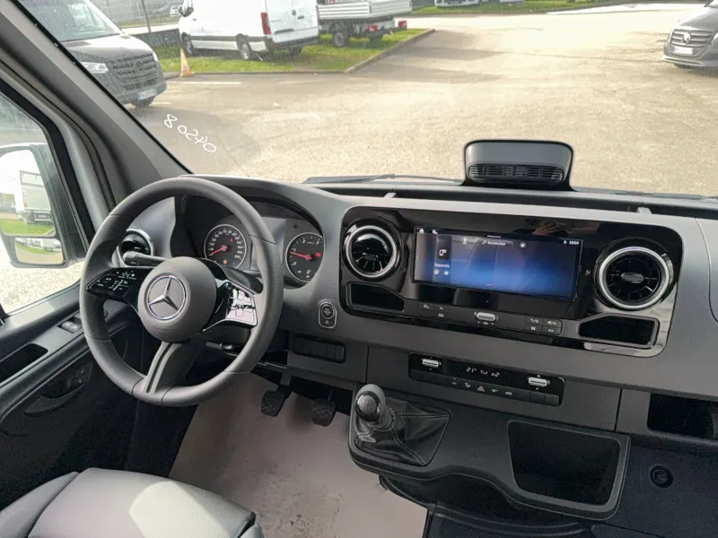 Image secondaire du véhicule 3