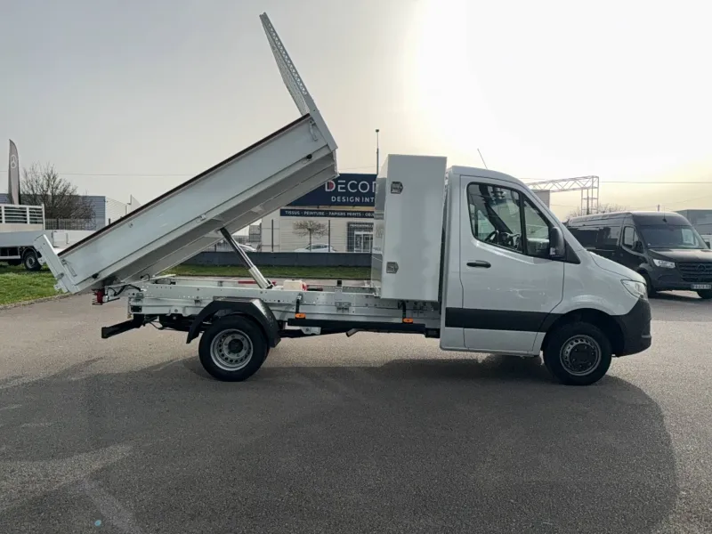 Image secondaire du véhicule 9