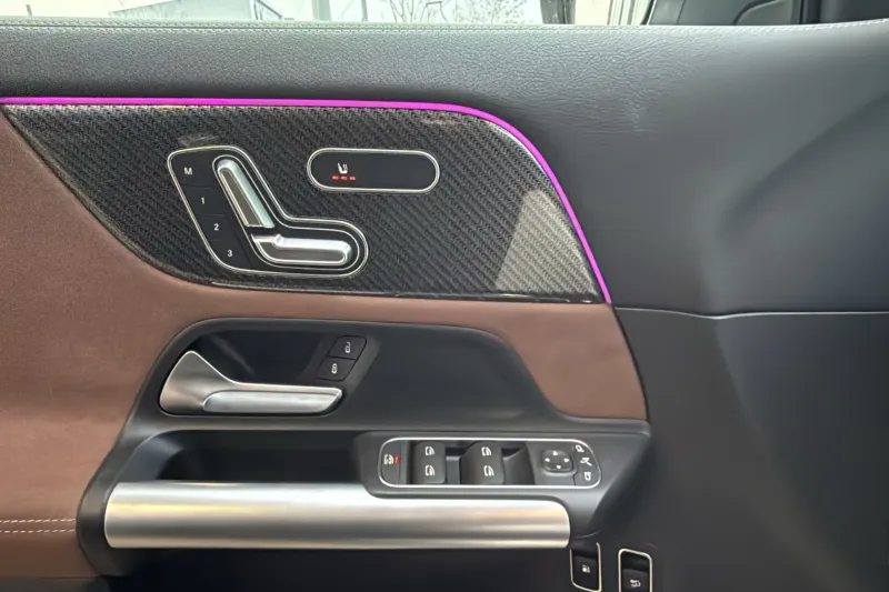 Image secondaire du véhicule 52