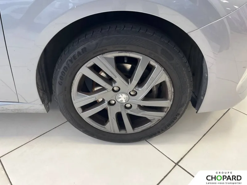 Image secondaire du véhicule 13