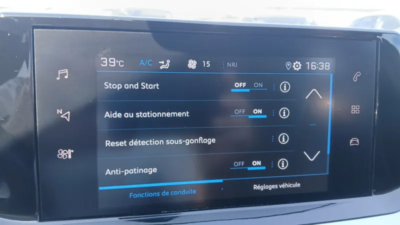 Image secondaire du véhicule 25