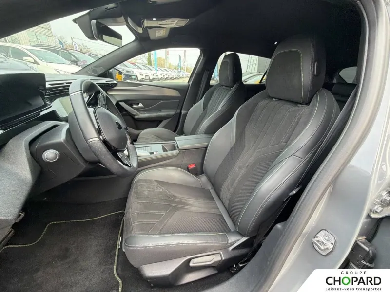 Image secondaire du véhicule 9