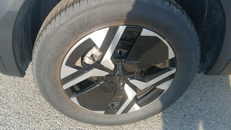 Image secondaire du véhicule 15