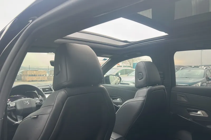 Image secondaire du véhicule 16