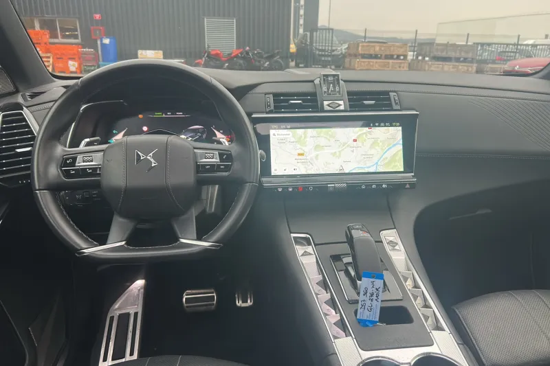 Image secondaire du véhicule 19