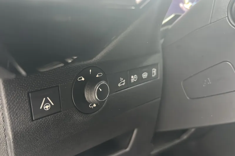 Image secondaire du véhicule 22