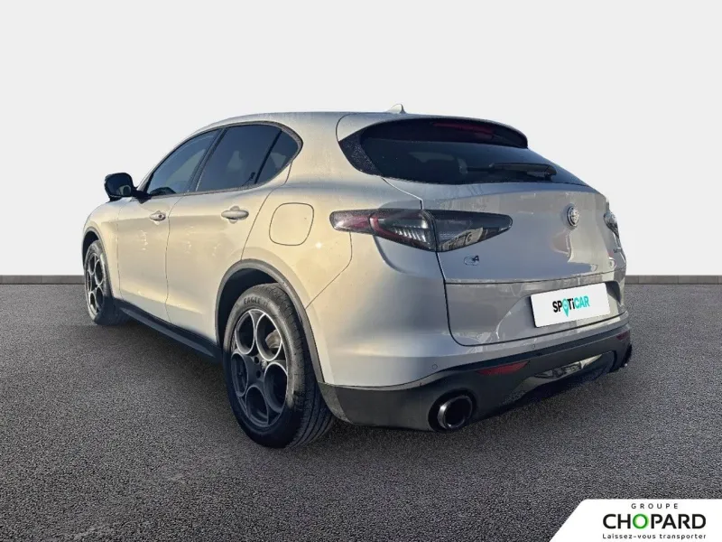 Image secondaire du véhicule 8