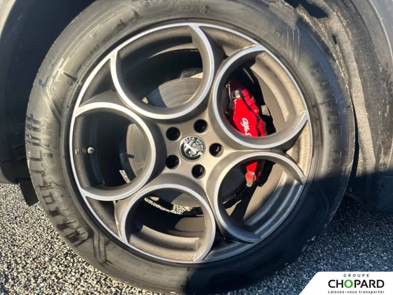 Image secondaire du véhicule 13