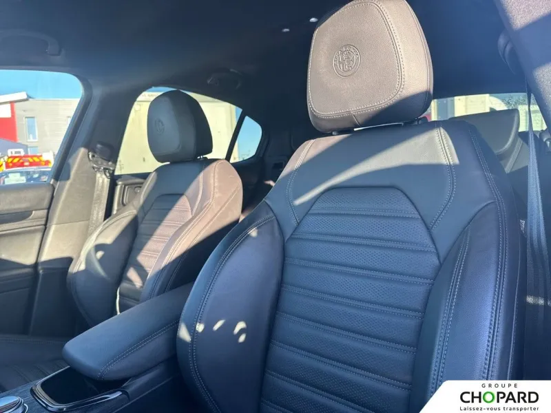 Image secondaire du véhicule 19