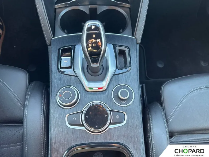 Image secondaire du véhicule 20