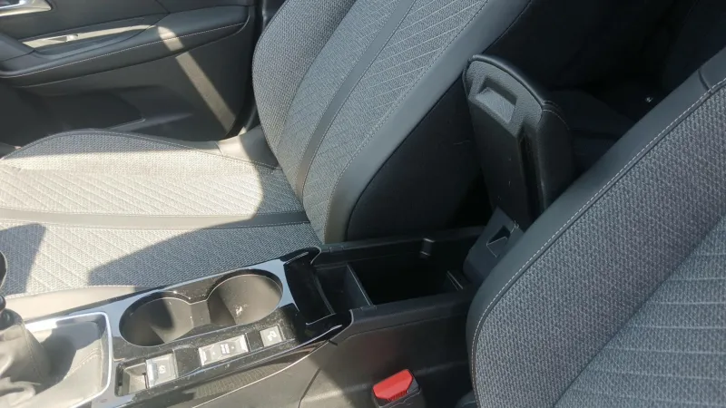 Image secondaire du véhicule 29