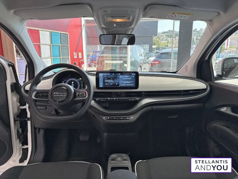 Image secondaire du véhicule 9