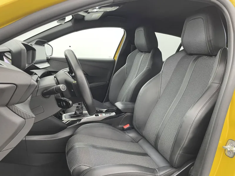 Image secondaire du véhicule 15