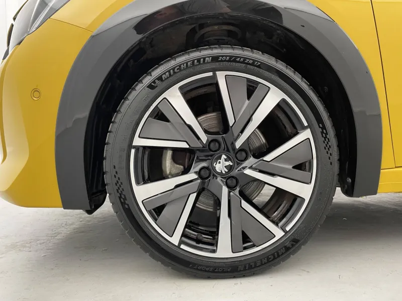 Image secondaire du véhicule 18