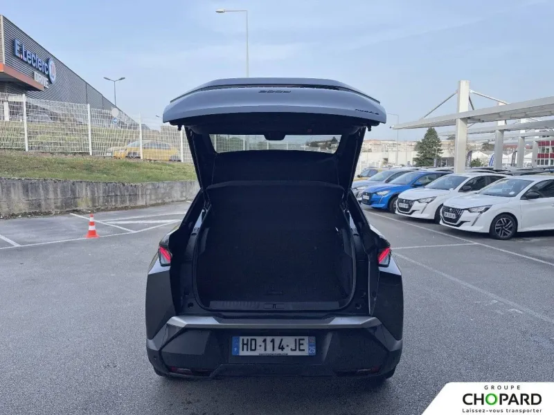 Image secondaire du véhicule 9