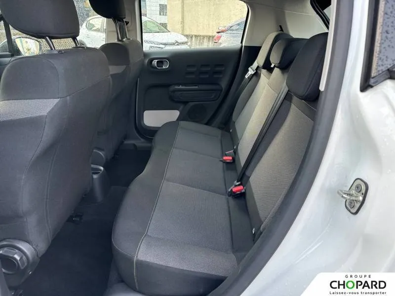 Image secondaire du véhicule 14