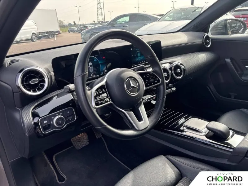 Image secondaire du véhicule 3