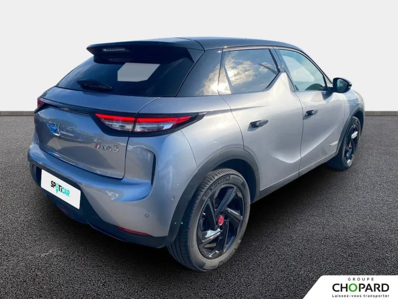 Image secondaire du véhicule 9