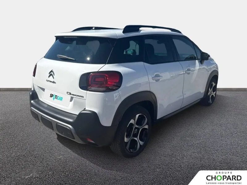 Image secondaire du véhicule 9