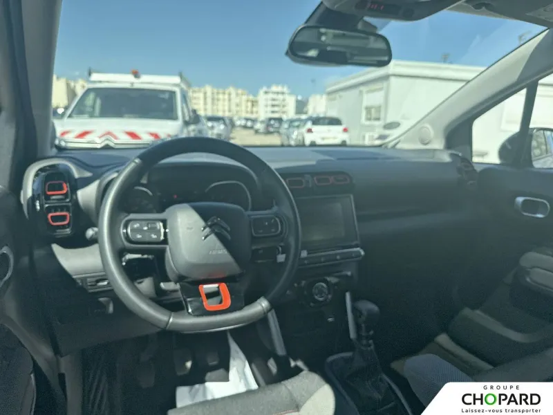 Image secondaire du véhicule 11