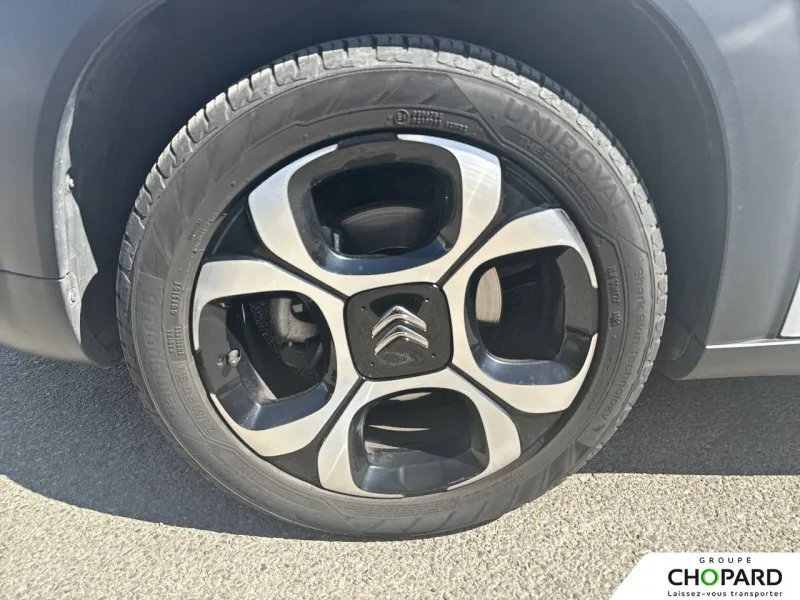 Image secondaire du véhicule 13