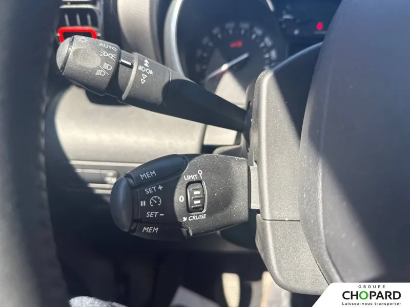 Image secondaire du véhicule 15