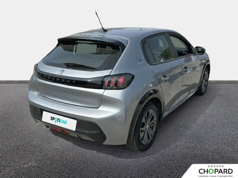 Image secondaire du véhicule 9