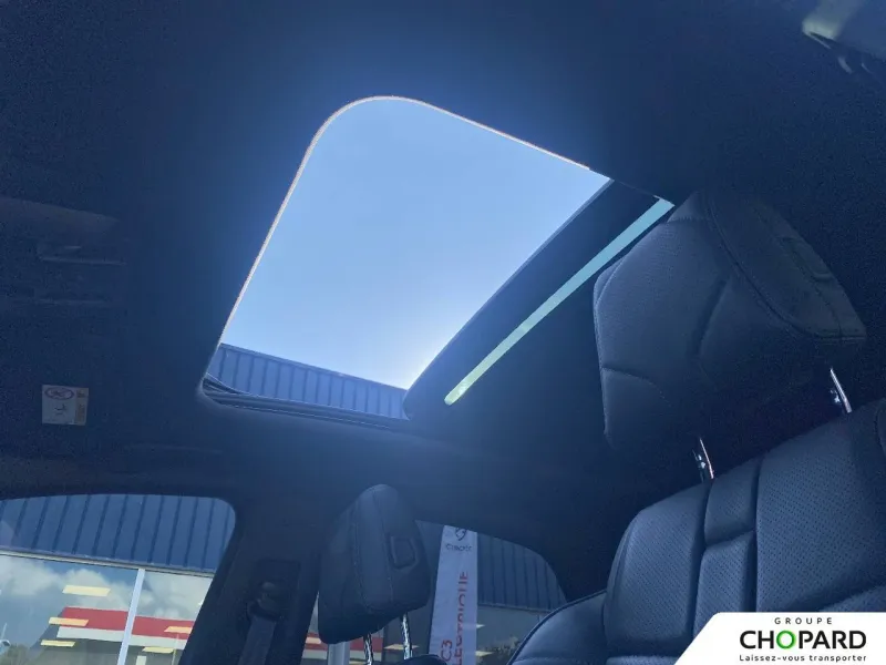 Image secondaire du véhicule 19