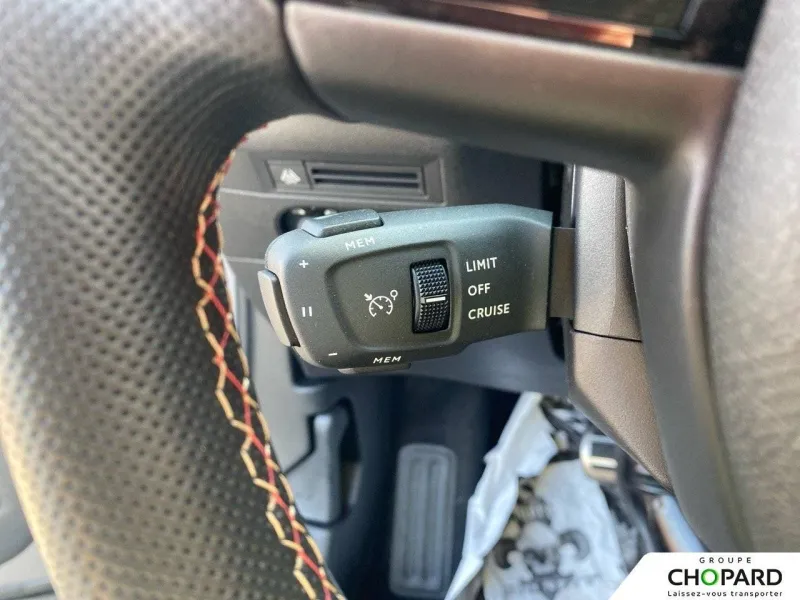 Image secondaire du véhicule 21