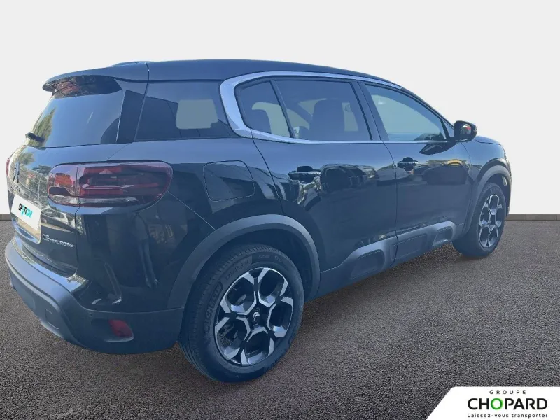 Image secondaire du véhicule 9