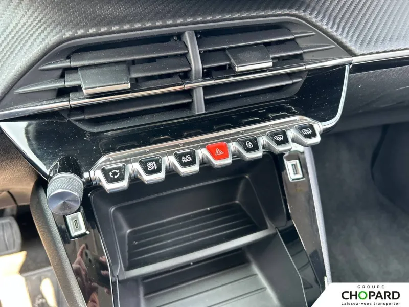 Image secondaire du véhicule 19