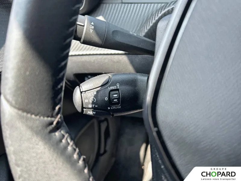 Image secondaire du véhicule 21