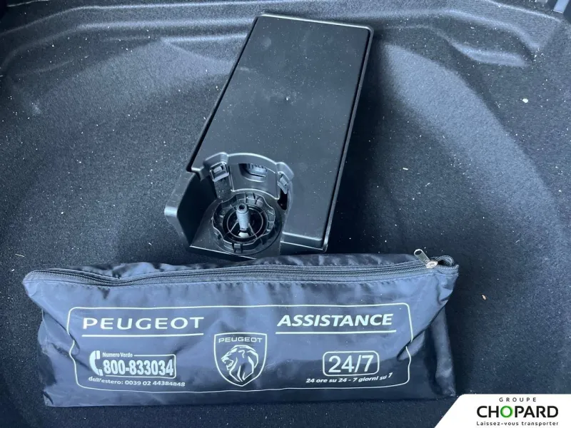 Image secondaire du véhicule 21