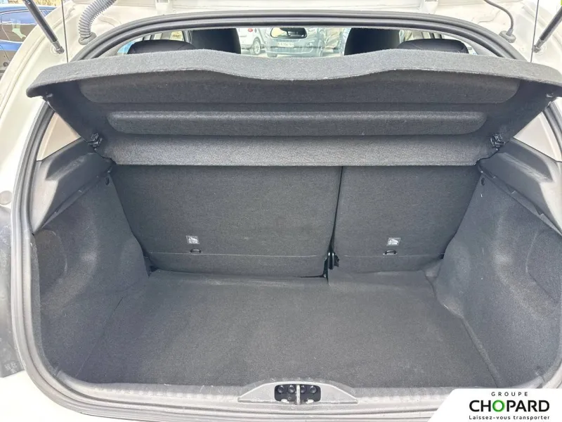 Image secondaire du véhicule 7