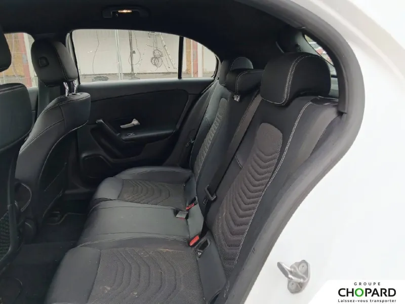 Image secondaire du véhicule 11