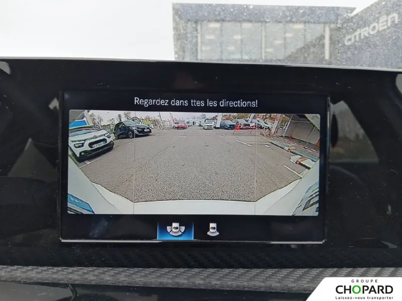 Image secondaire du véhicule 15