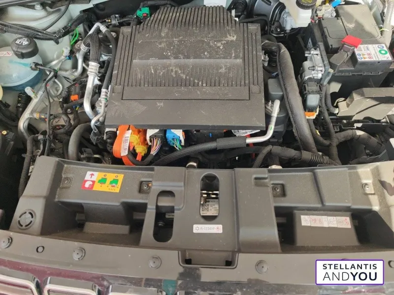 Image secondaire du véhicule 15