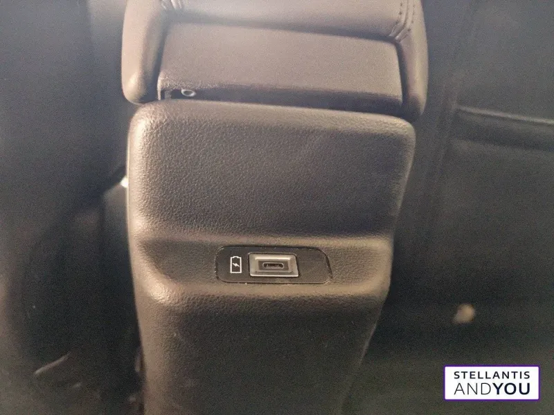 Image secondaire du véhicule 16