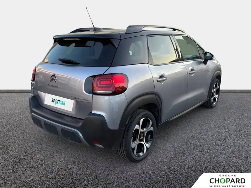 Image secondaire du véhicule 9