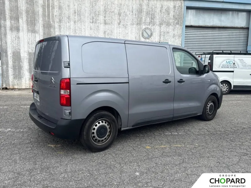 Image secondaire du véhicule 9