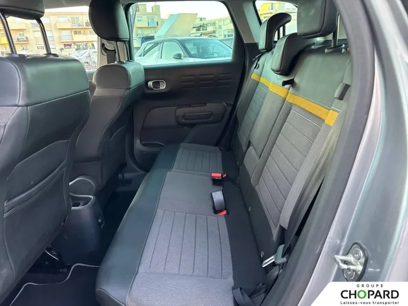 Image secondaire du véhicule 12