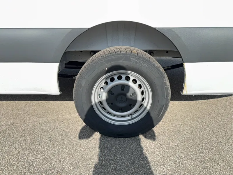 Image secondaire du véhicule 19