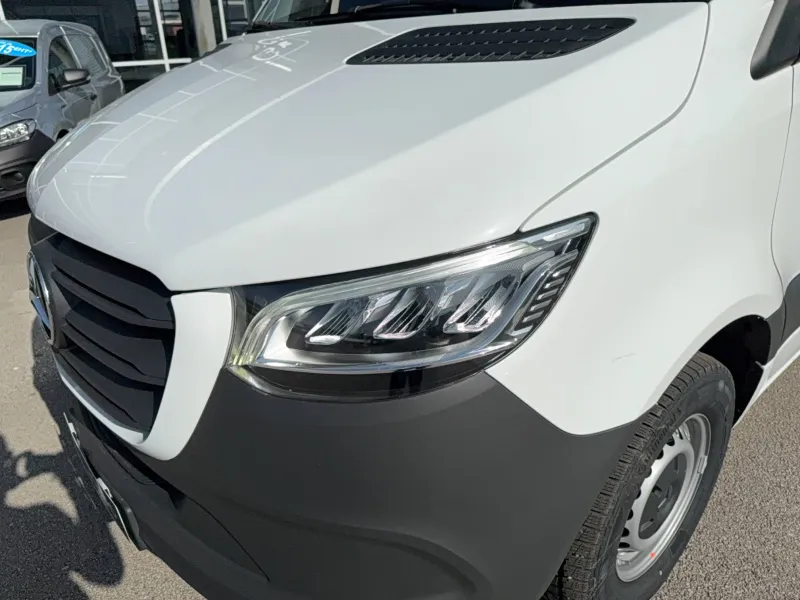 Image secondaire du véhicule 22